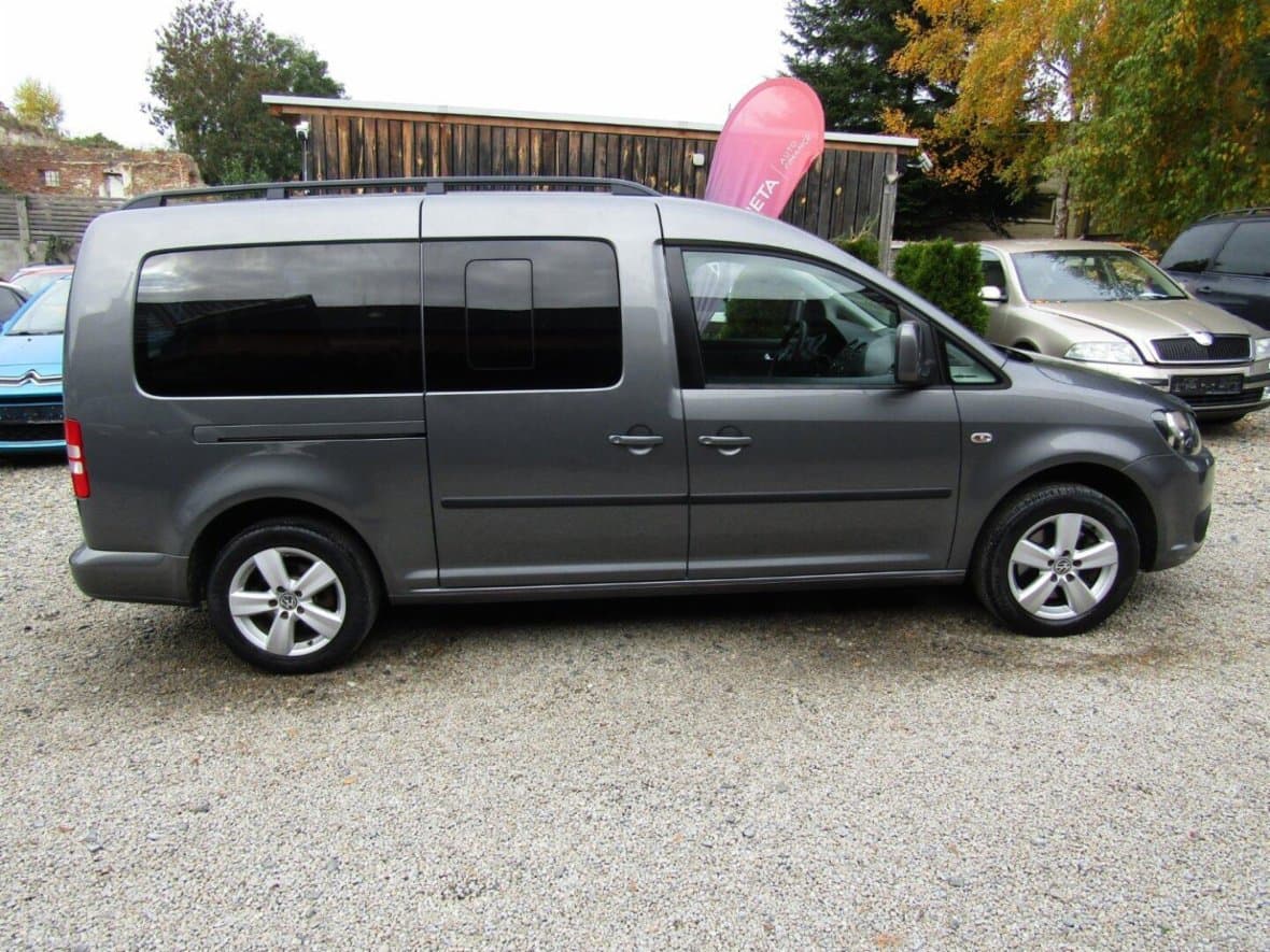 2013 Volkswagen Caddy - 9
