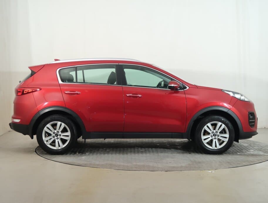 2016 Kia SPORTAGE - 8