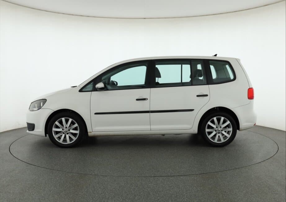 2011 Volkswagen TOURAN - 4