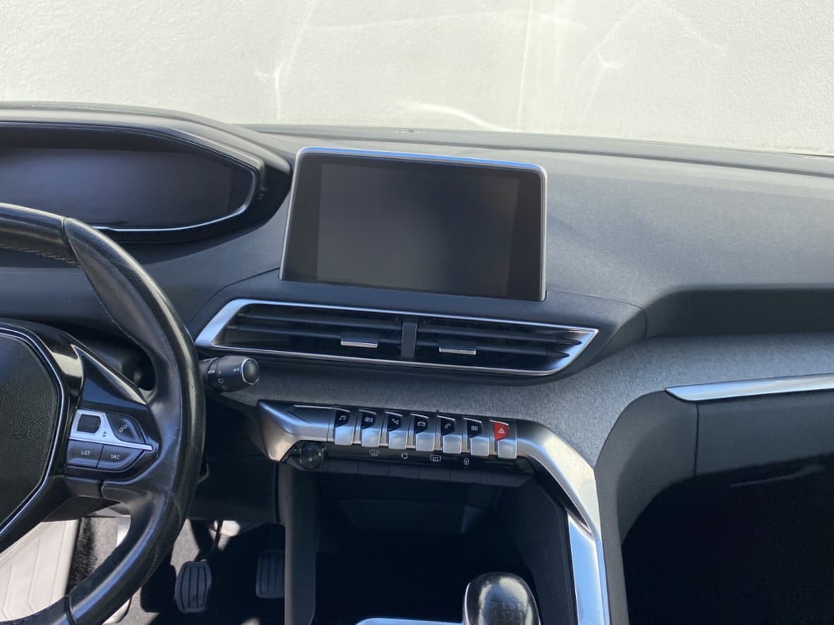 2018 Peugeot 5008 - 10