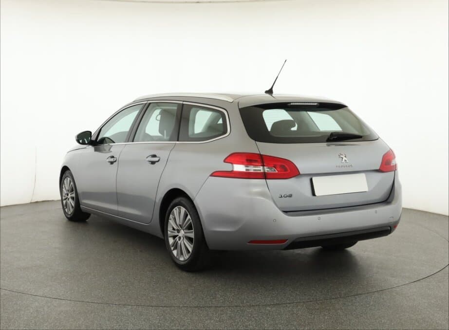 2017 Peugeot 308 - 5