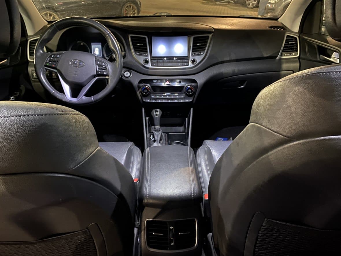 2016 Hyundai TUCSON - 8