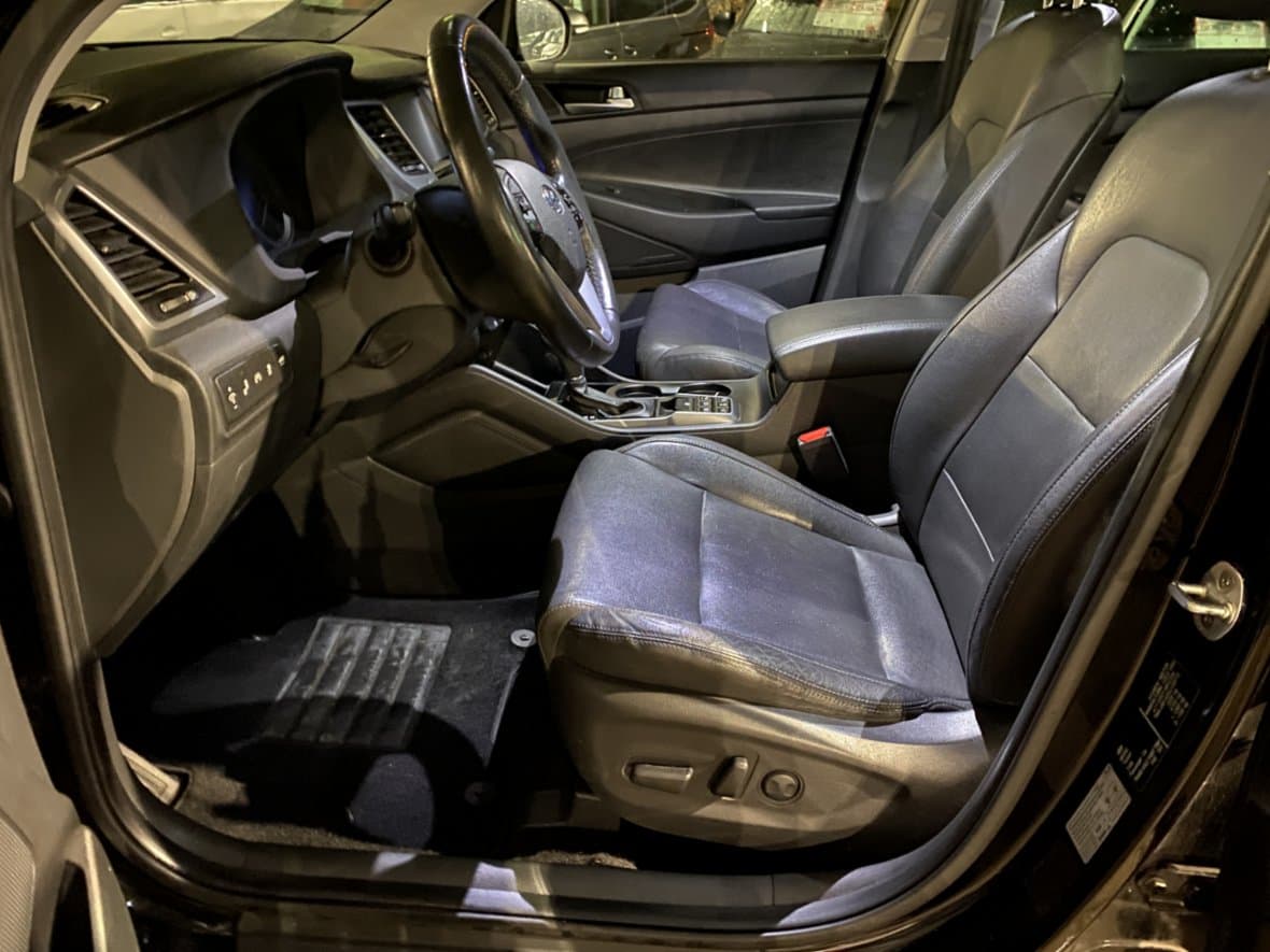 2016 Hyundai TUCSON - 9