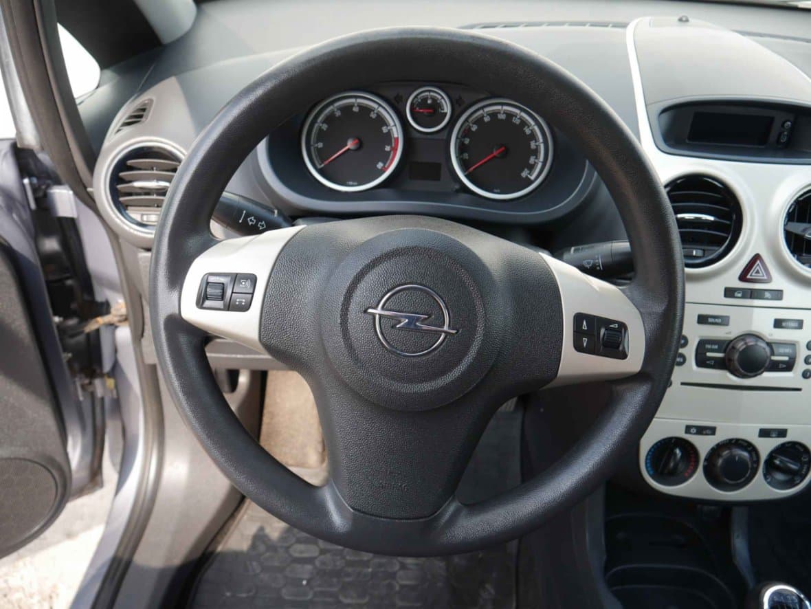 2006 Opel CORSA - 13