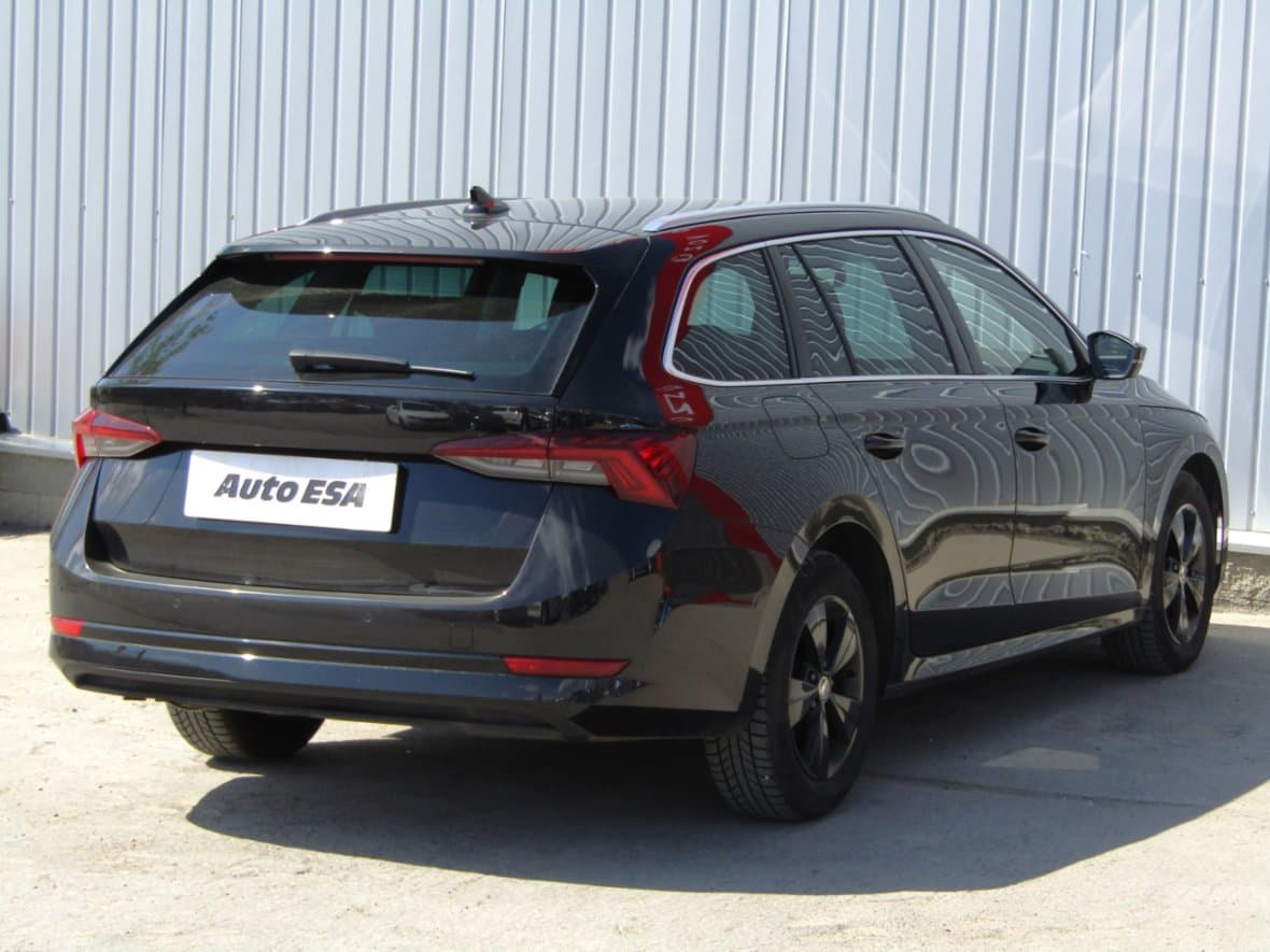 2022 Škoda OCTAVIA - 4