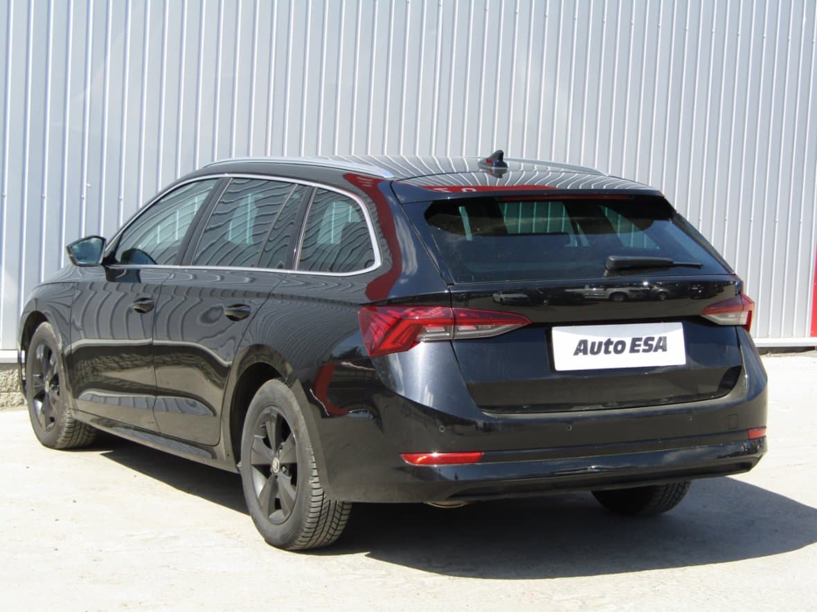 2022 Škoda OCTAVIA - 6