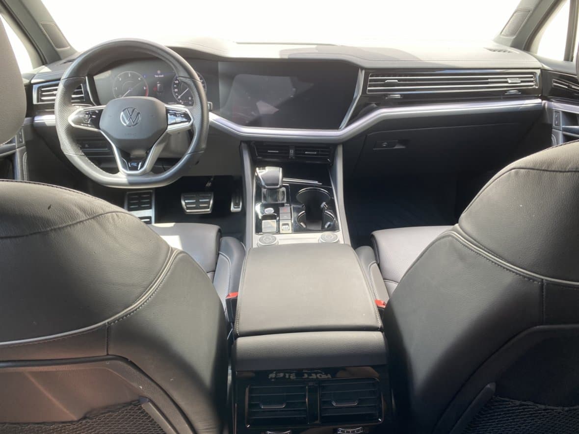 2021 Volkswagen TOUAREG - 8