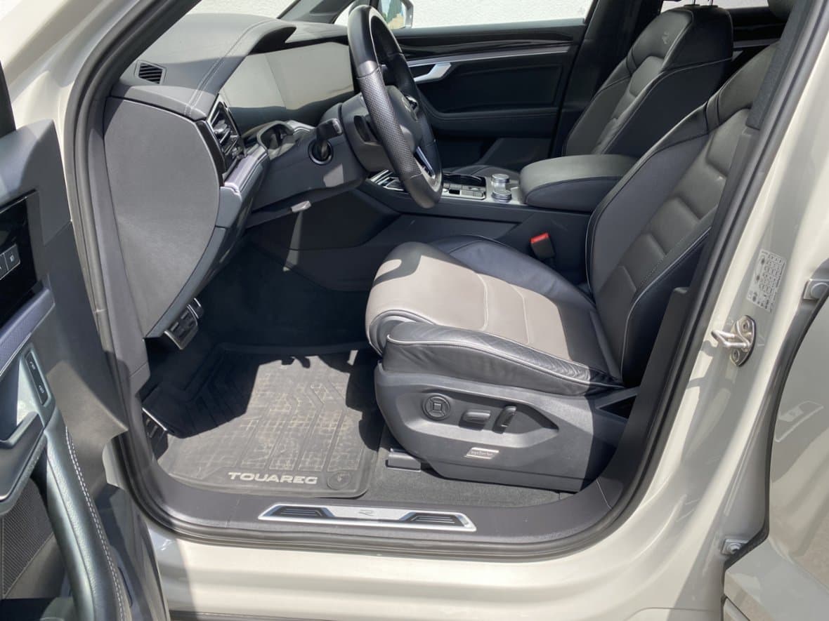 2021 Volkswagen TOUAREG - 9