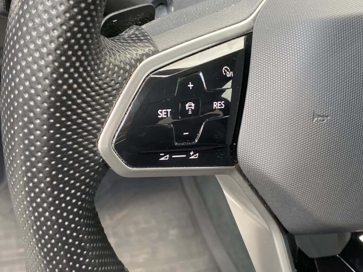 2021 Volkswagen TOUAREG - 14