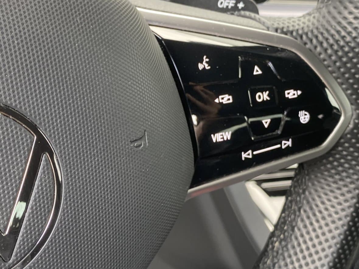 2021 Volkswagen TOUAREG - 15