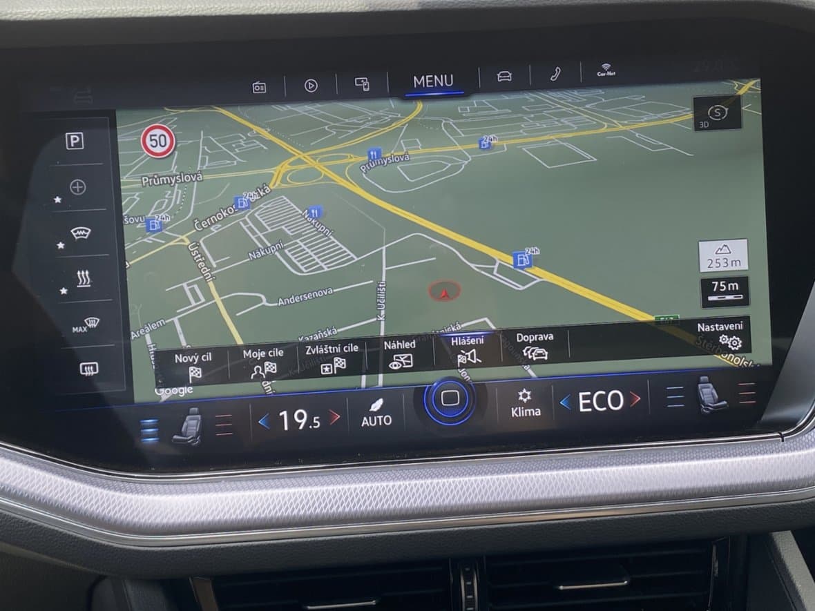 2021 Volkswagen TOUAREG - 20