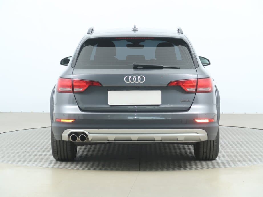 2018 Audi A4 - 6