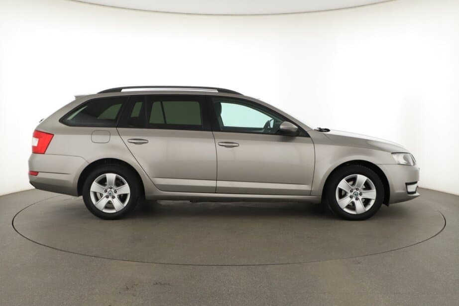 2014 Škoda OCTAVIA - 8