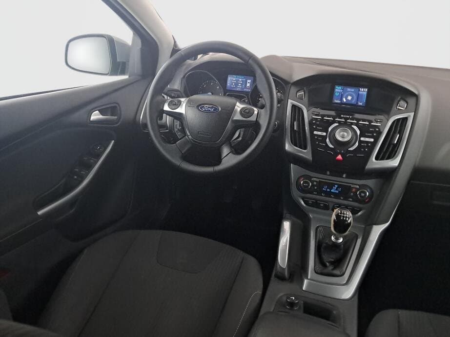2011 Ford FOCUS - 9