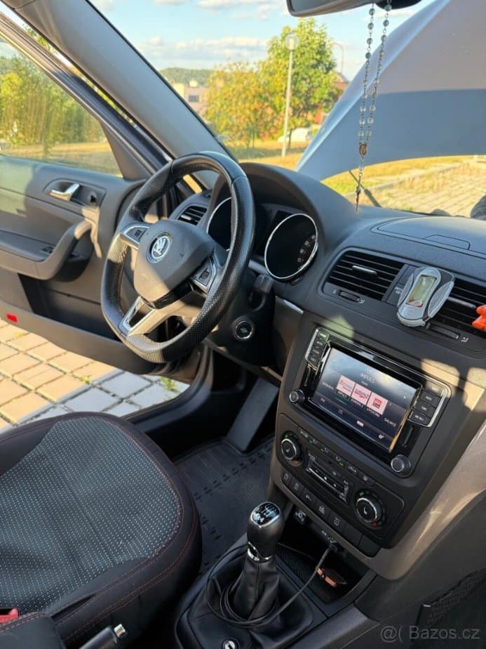 2016 Škoda YETI - 15