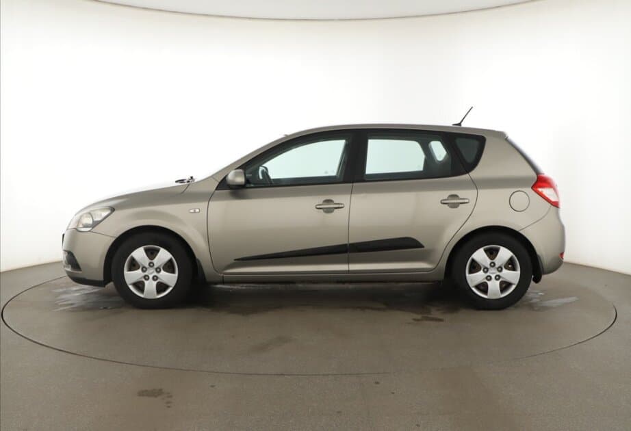 2012 Kia CEE'D - 4
