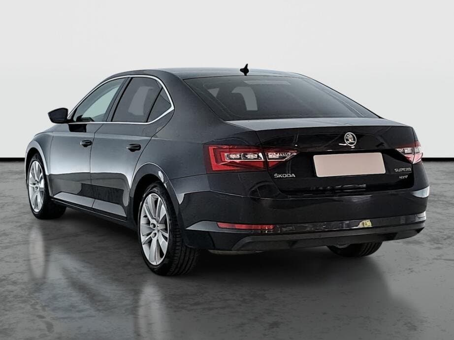 2018 Škoda SUPERB - 5