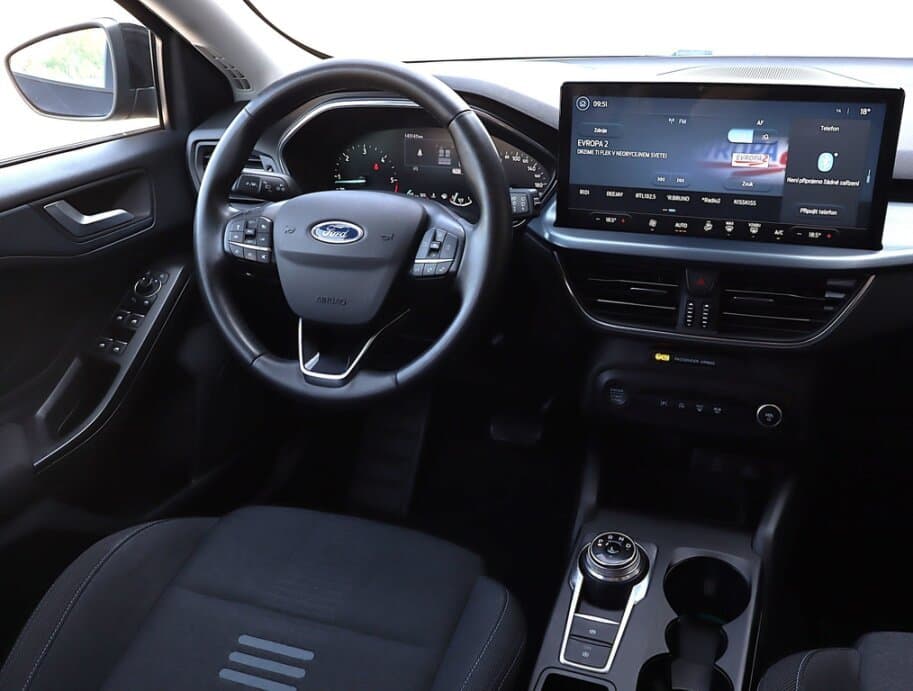 2022 Ford FOCUS - 9