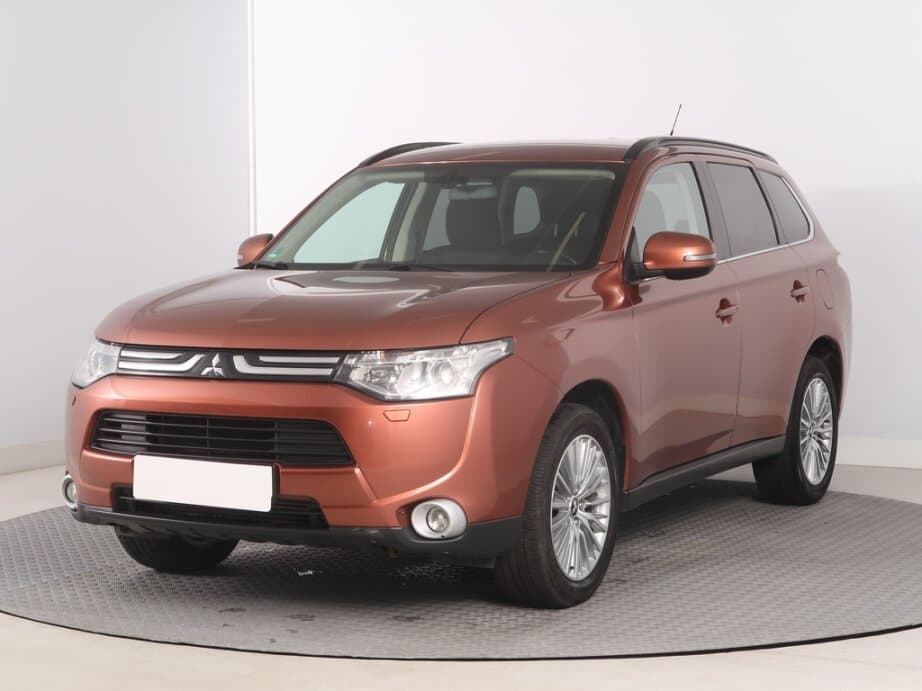 2013 Mitsubishi OUTLANDER - 3