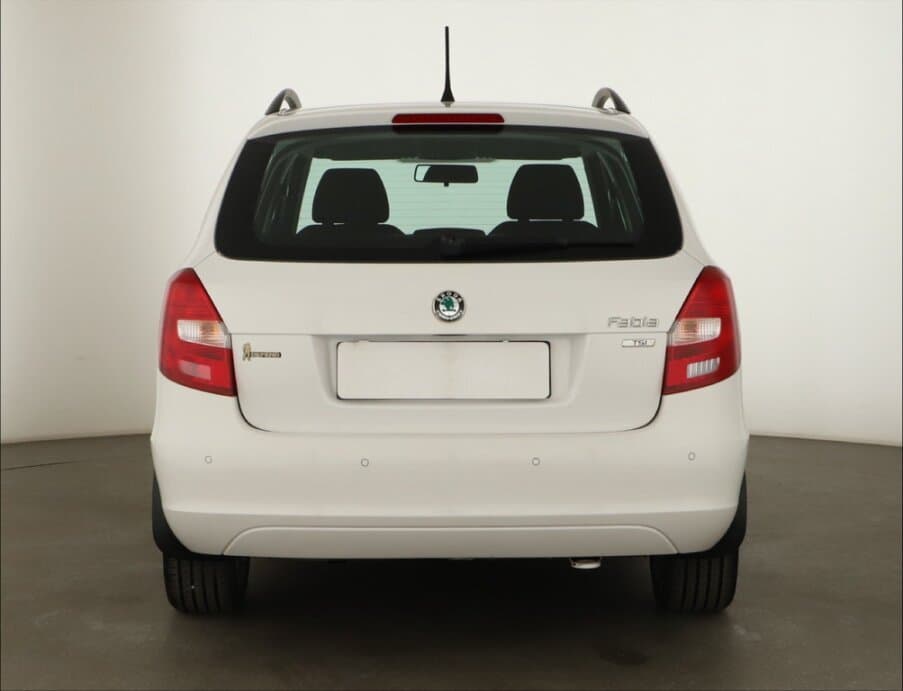 2013 Škoda FABIA - 6