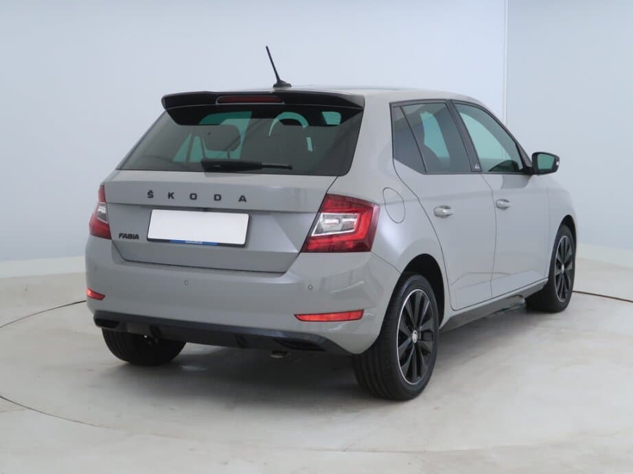 2020 Škoda FABIA - 7