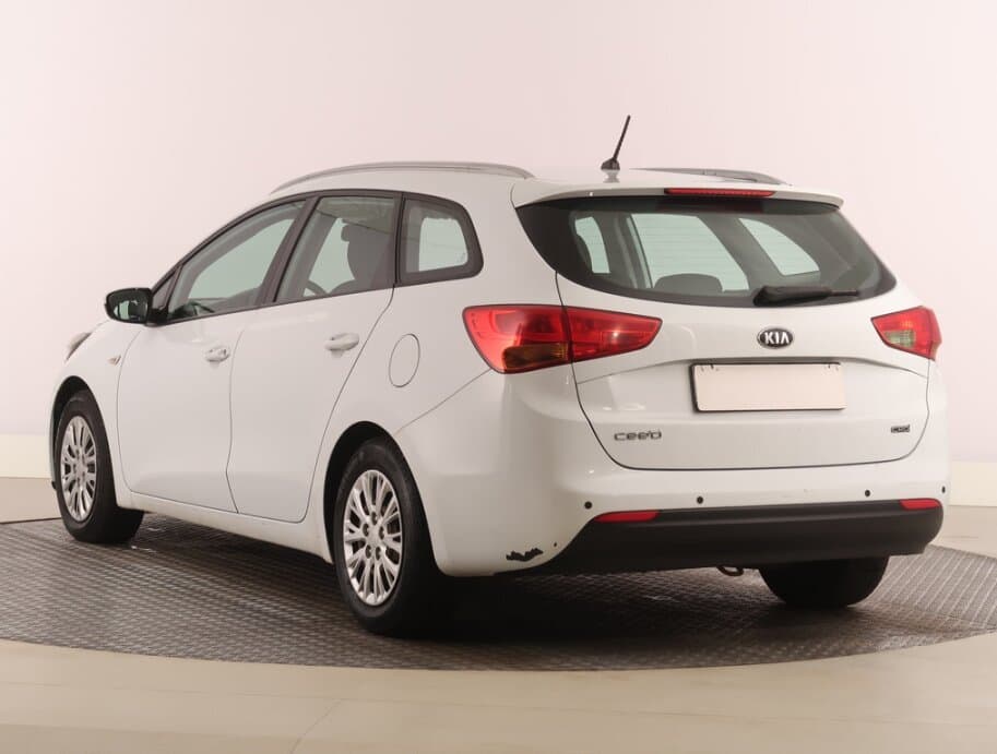 2012 Kia CEE'D - 5