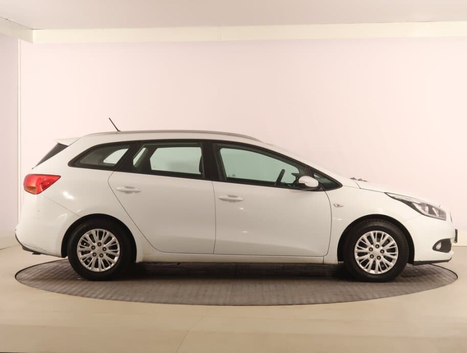 2012 Kia CEE'D - 8