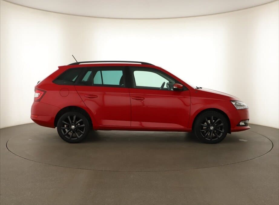 2019 Škoda FABIA - 8