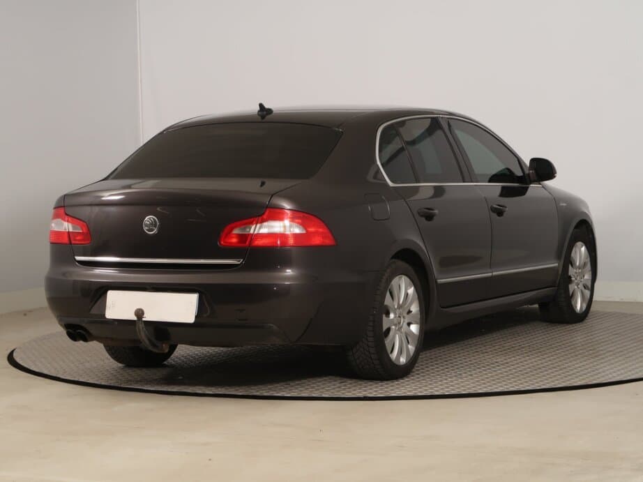 2009 Škoda SUPERB - 7