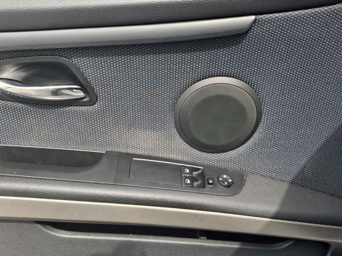 2013 BMW 3-SERIES - 11