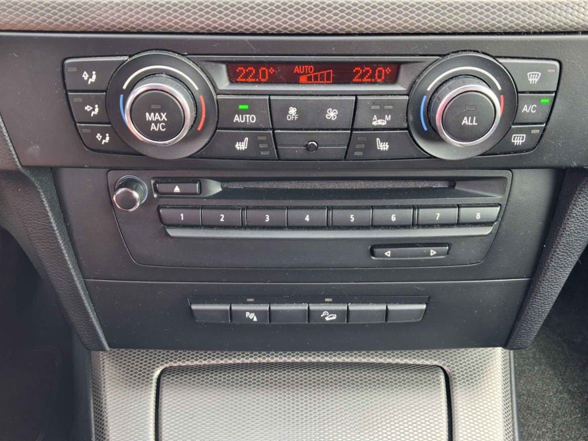 2013 BMW 3-SERIES - 16