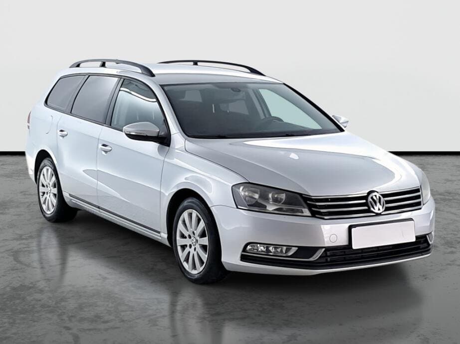 2011 Volkswagen PASSAT