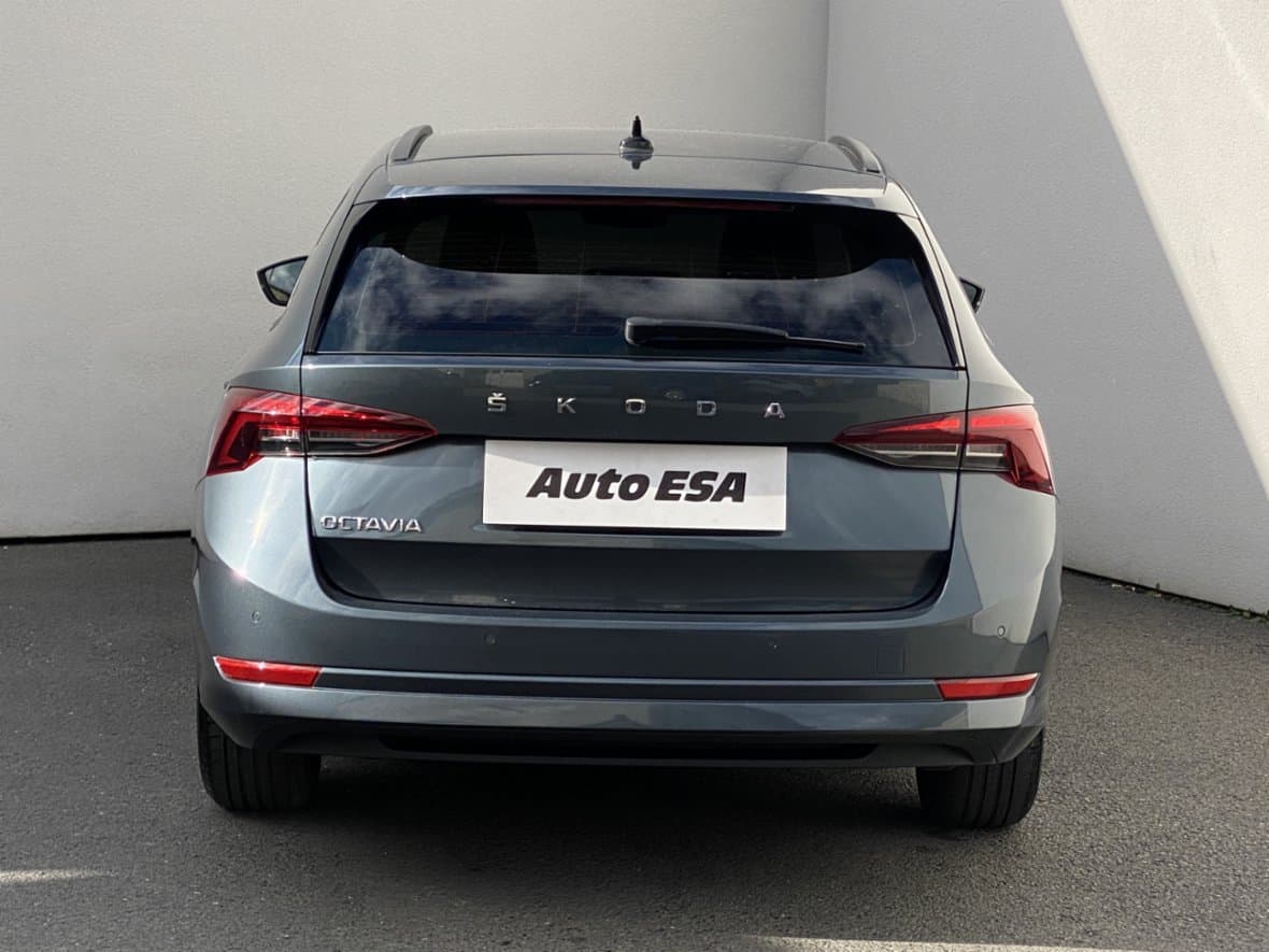 2021 Škoda OCTAVIA - 5