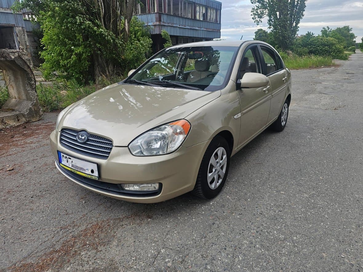 2008 Hyundai ACCENT - 2