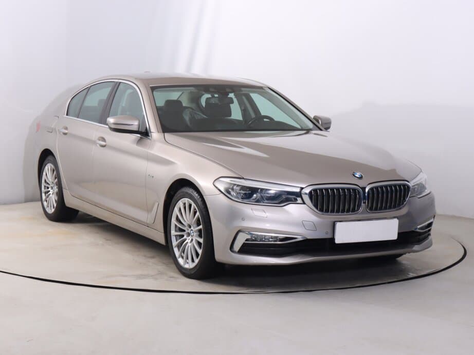 2018 BMW 5-SERIES