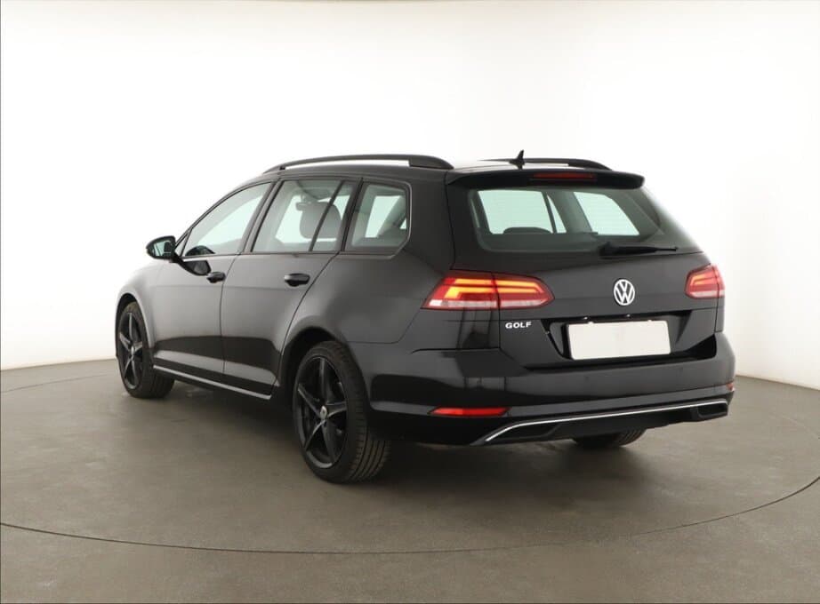 2019 Volkswagen GOLF - 5