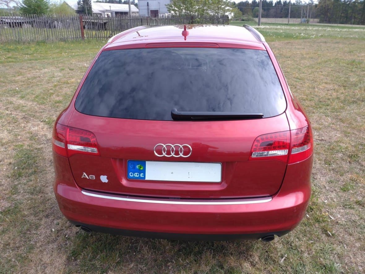 2010 Audi A6 - 10