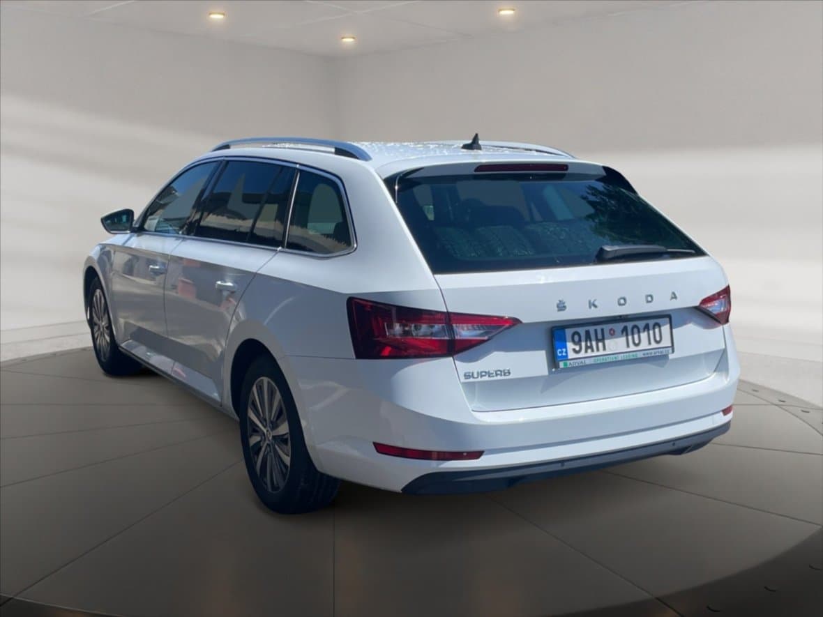 2022 Škoda SUPERB - 4