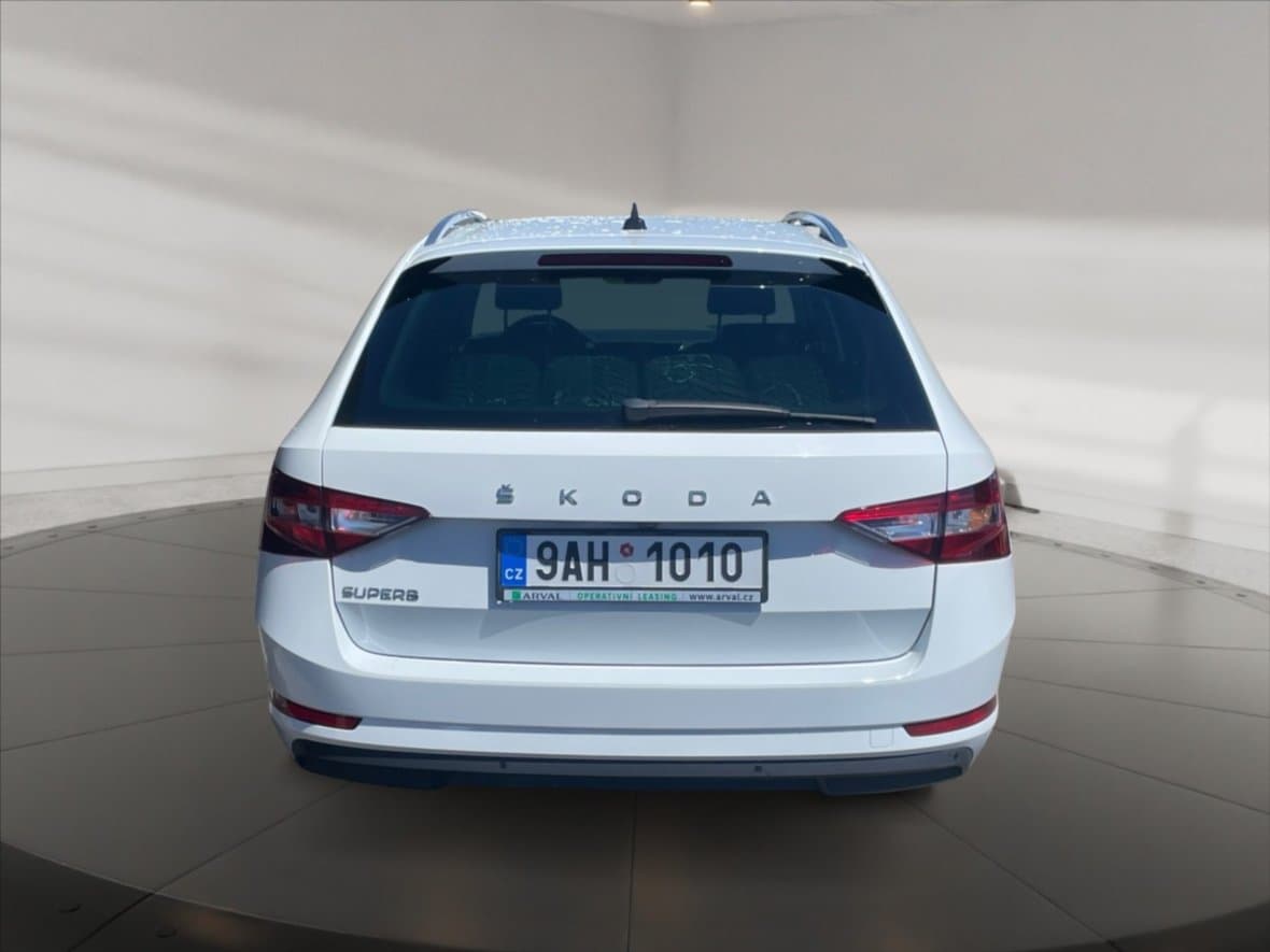 2022 Škoda SUPERB - 5