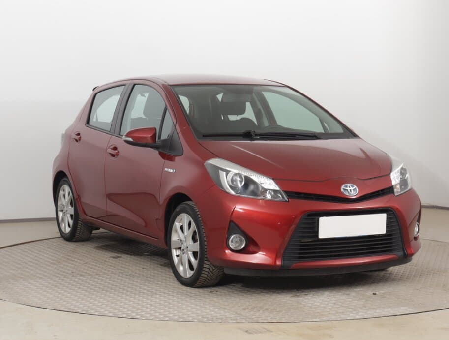2013 Toyota YARIS