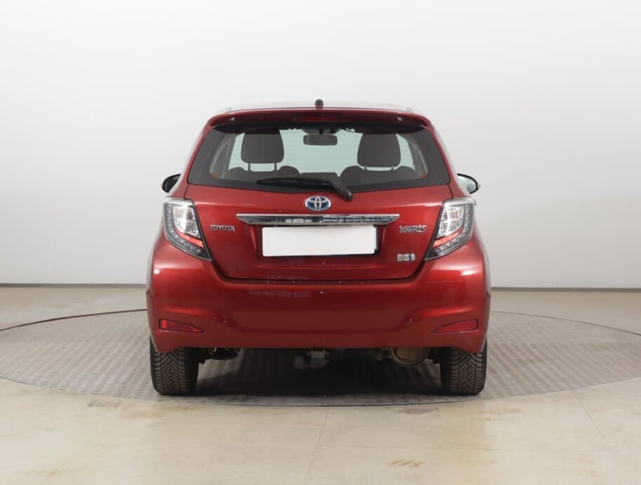 2013 Toyota YARIS - 6