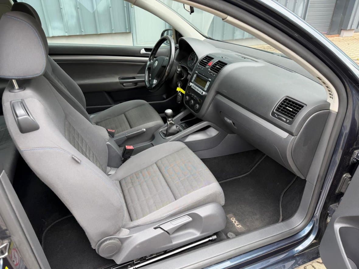 2007 Volkswagen GOLF - 16