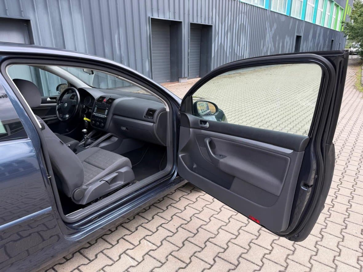 2007 Volkswagen GOLF - 17