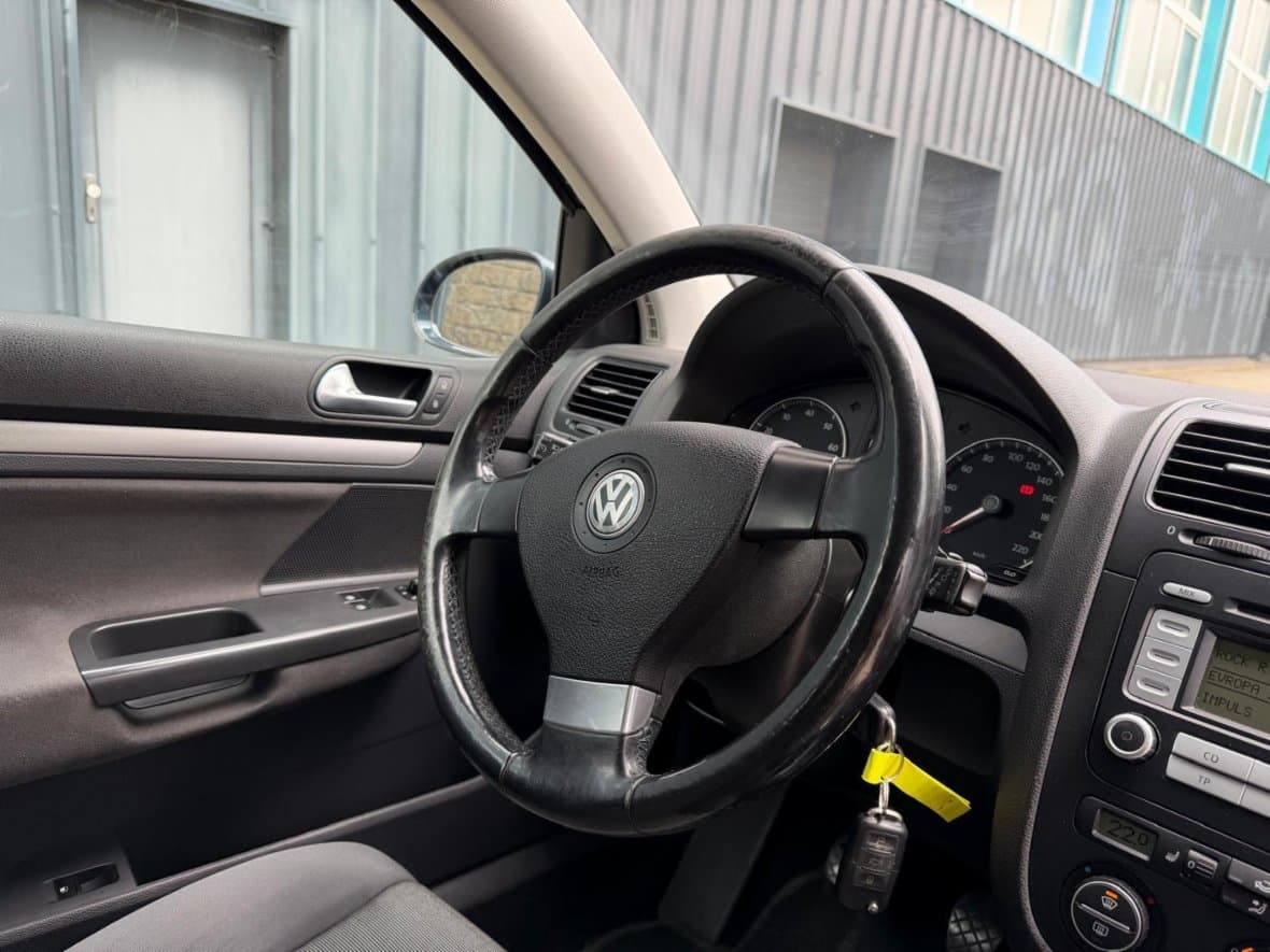 2007 Volkswagen GOLF - 18