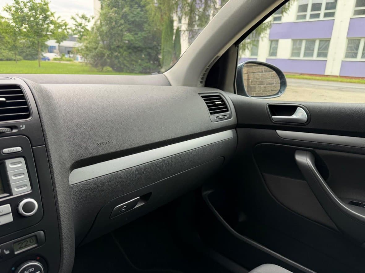 2007 Volkswagen GOLF - 20