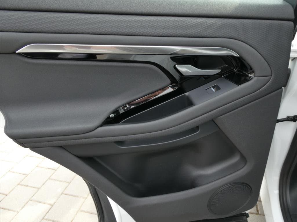 2020 Land Rover Range Rover - 18