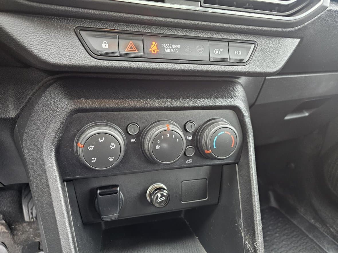 2022 Dacia LOGAN - 14