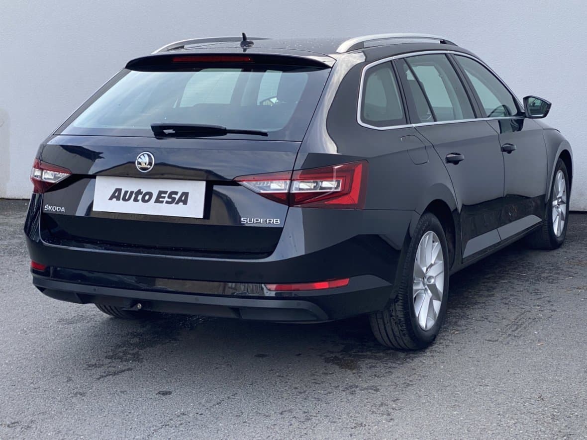 2018 Škoda SUPERB - 4