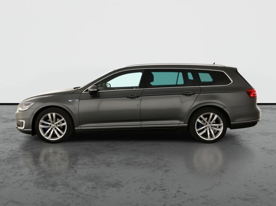 2015 Volkswagen PASSAT - 4