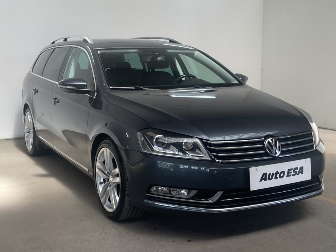 2013 Volkswagen PASSAT